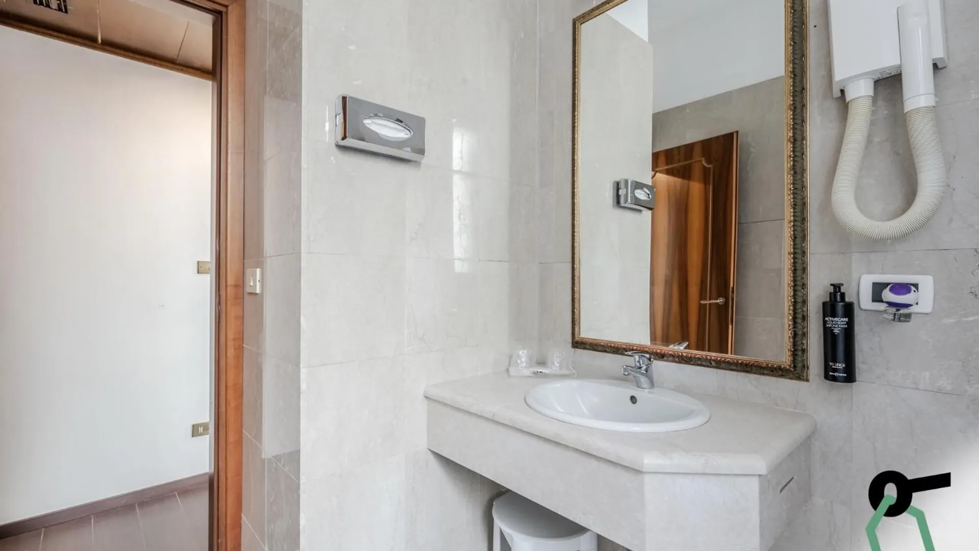 Hotiday Room Collection - Venezia Santa Lucia Hotel