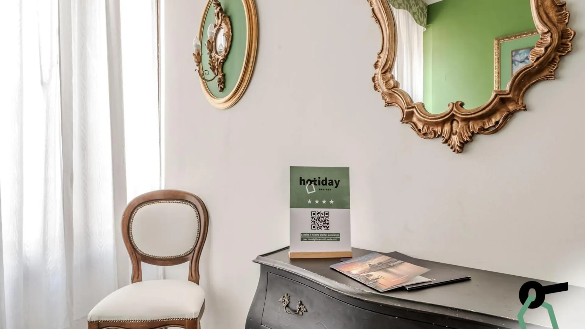 Hotiday Room Collection - Venezia Santa Lucia Hotel Venice