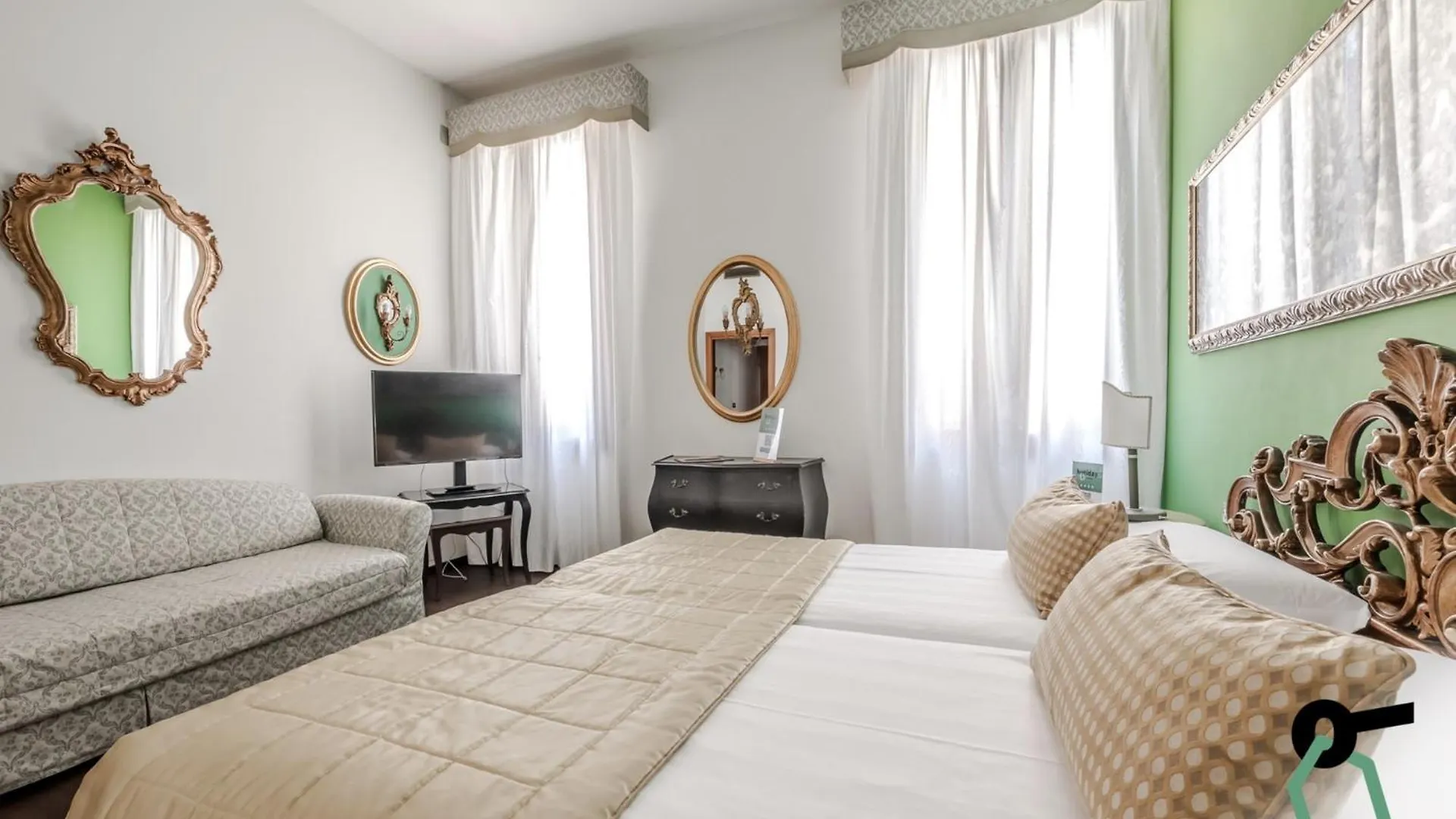 Hotiday Room Collection - Venezia Santa Lucia İtalya