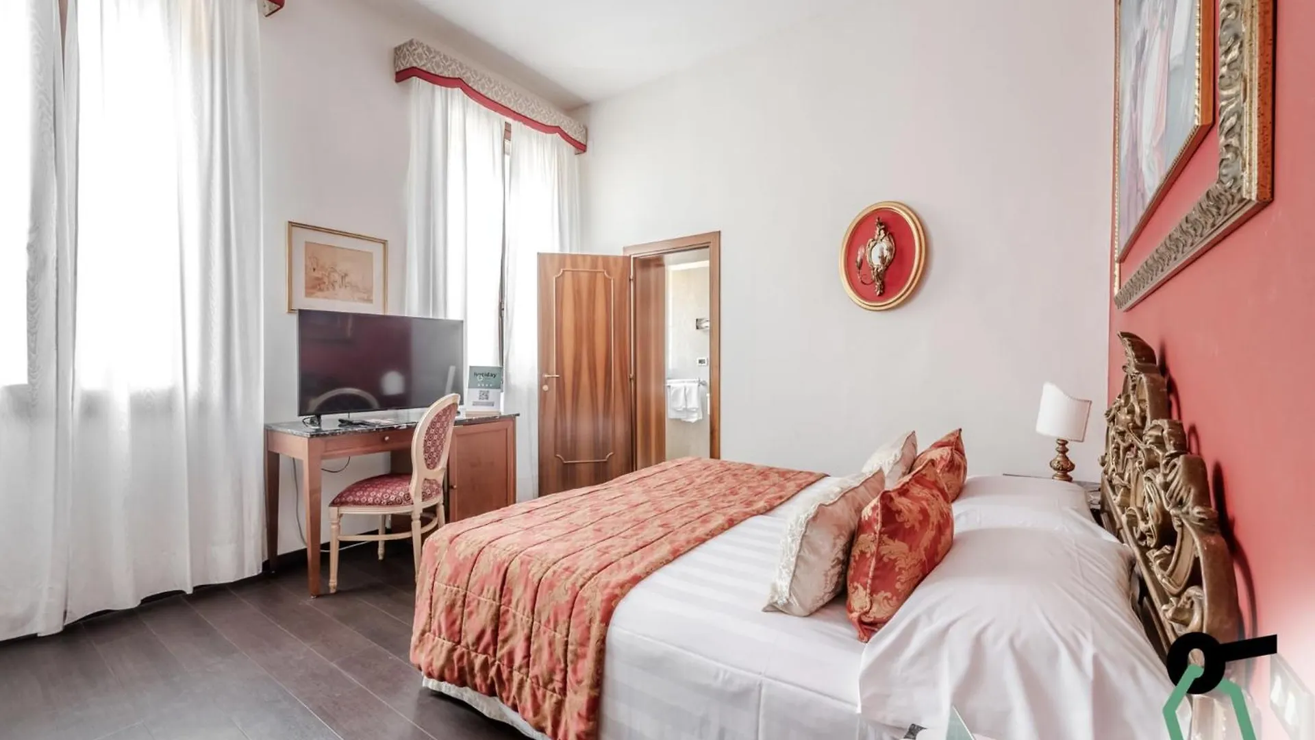 Hotiday Room Collection - Venezia Santa Lucia 4*, Venedik İtalya